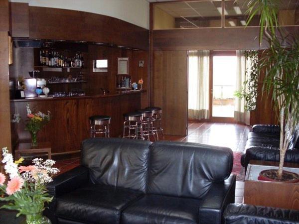 Hotel Isola Di Lauria Lauria Inferiore Zewnętrze zdjęcie
